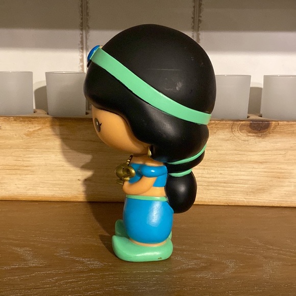 Disney’s Princess Jasmine PVC Bank - Picture 3 of 7